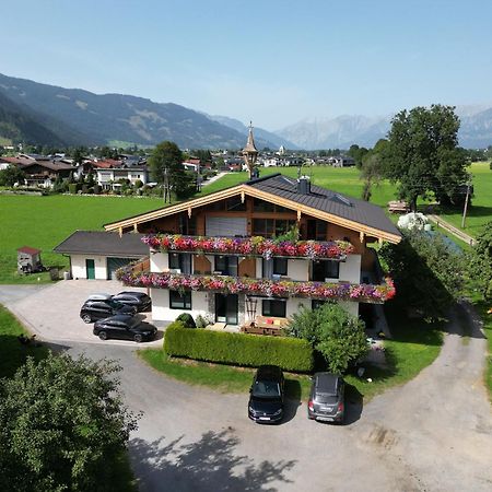 Appartement Pointschneiderhof Maishofen Bagian luar foto