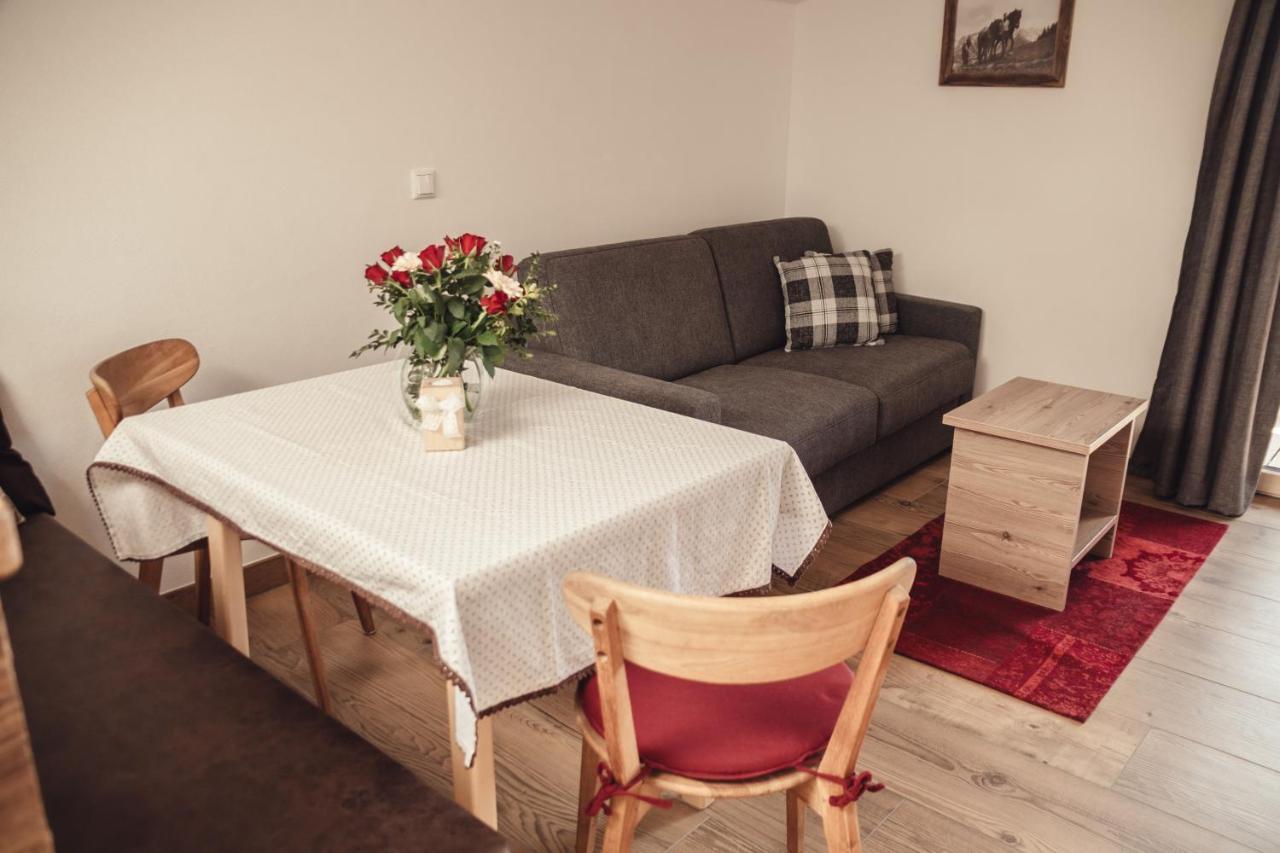 Appartement Pointschneiderhof Maishofen Bagian luar foto